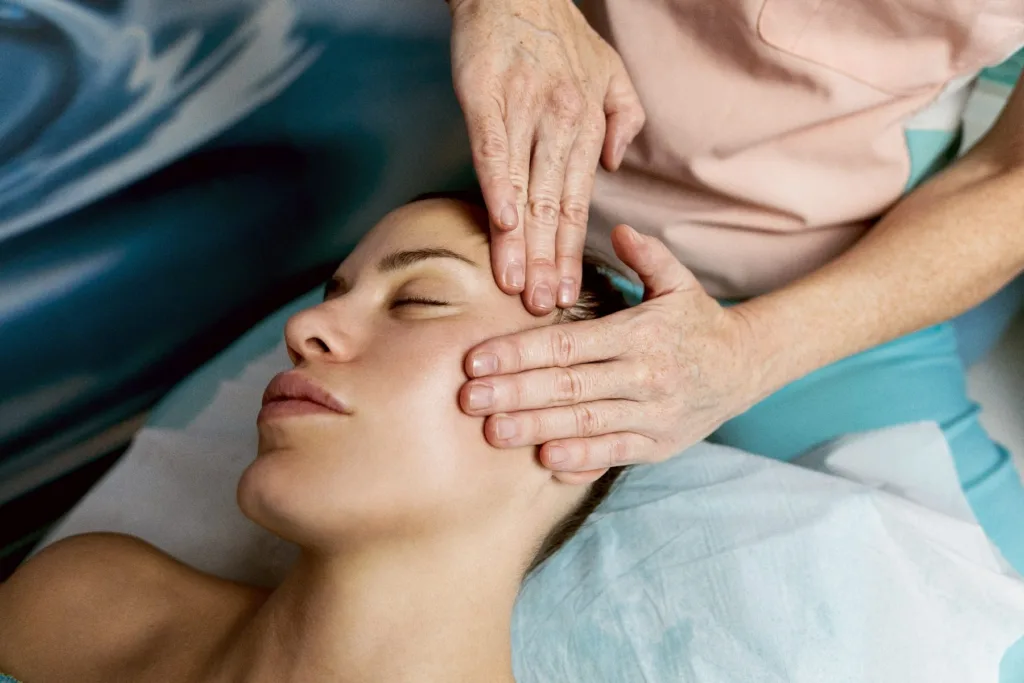 Masaje facial Kobido